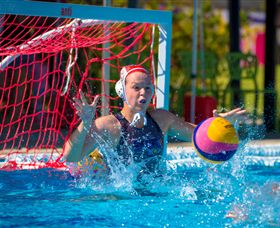 WAVES - Accommodation QLD 3