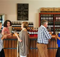 Upper Reach Winery and Cellar Door - Accommodation QLD