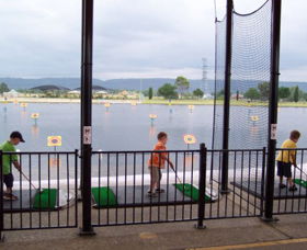Aqua Golf Penrith - Accommodation QLD 2