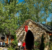 Stonehurst Cedar Creek Vineyard - Accommodation QLD