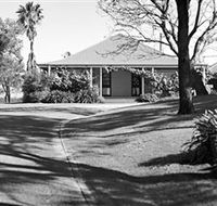 Scarborough Wine Co. - Accommodation QLD