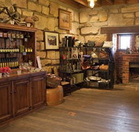 Calais Estate Wines - Accommodation QLD