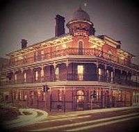 Brass Monkey - Accommodation QLD