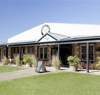 Saddlers Creek Wines - Accommodation QLD