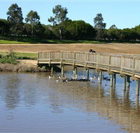 Sale Common Wetlands - Accommodation QLD