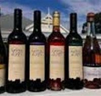 Camyr Allyn Winery - Accommodation QLD