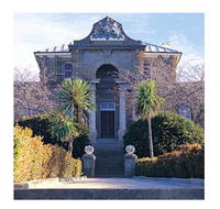 Lambie Town Walk - Accommodation QLD