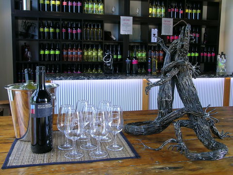 Ocean View Estates Winery And Restaurant - Accommodation QLD 1