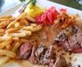 Dungog Memorial Bowling Club - Accommodation QLD 3