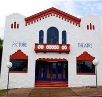 Dungog James Theatre - Accommodation QLD