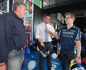 C1 Speed Electric Indoor Karting - Accommodation QLD 2