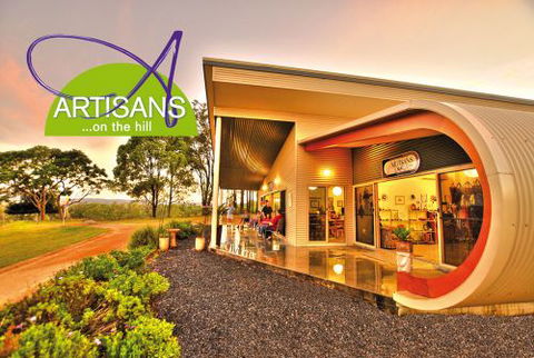 Artisans On The Hill - Accommodation QLD 2