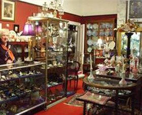 Nerilee Antiques - Accommodation QLD 0