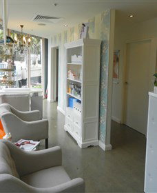 Refresh Face And Body - Accommodation QLD 2