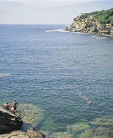 Gordons Bay - Accommodation QLD 0