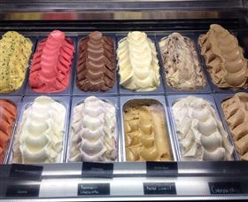 Estabar Gelati And Espresso Bar - Accommodation QLD 2