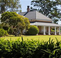 Ormiston House - Accommodation QLD