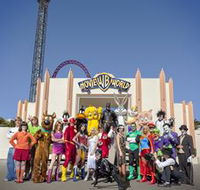 Warner Bros. Movie World - Accommodation QLD