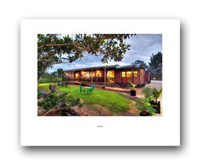 Red Rattlers Gallery - Accommodation QLD 0