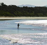 Old Bar Beach - Accommodation QLD