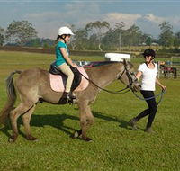 Port Macquarie Horse Riding Centre - Accommodation QLD