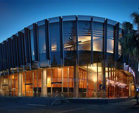 Glasshouse - Accommodation QLD 0