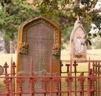 Kooloonbung Creek Nature Reserve and Historic Cemetery - Accommodation QLD