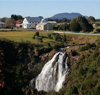 Waratah Falls - Accommodation QLD