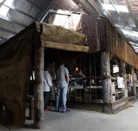 Kenworthy's Stamper Mill - Accommodation QLD