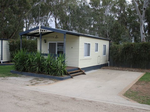McLean Beach Holiday Park - Accommodation QLD 6