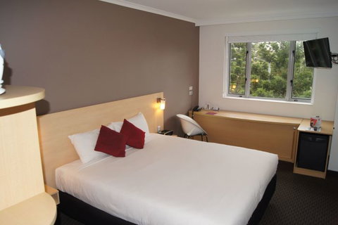 Ibis Sydney Olympic Park - Accommodation QLD 2