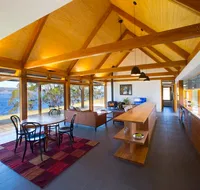 Coast House Tasmania - Accommodation QLD