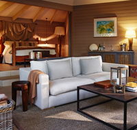 Pretty Beach House - Accommodation QLD