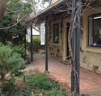 Scott  La Prova - Accommodation QLD