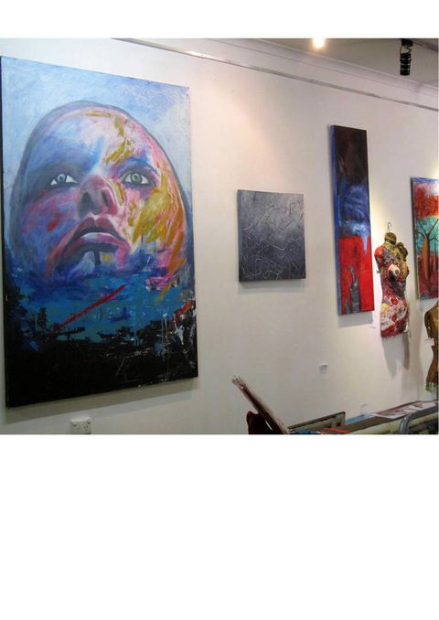 Art Ware House - Accommodation QLD 0