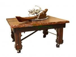 David Suters Timbercraftsman - Accommodation QLD 1