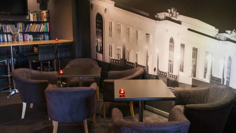 Polit Bar - Accommodation QLD 0