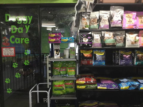 Pets Wonderland - Accommodation QLD 0