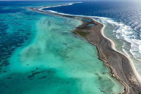Abrolhos Islands Fixed-Wing Scenic Flight - Accommodation QLD 3