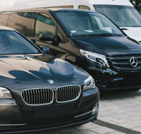 Perth Airport to Hotel Round-Trip Private Business Transfer