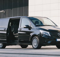 Private Perth International Airport Round-Trip Transfer