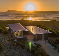 Bruny Island 3-Day Guided Walk with Wine and Cheese Tasting - Accommodation QLD