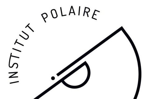 A Sommelier Guided Tour: Thursday Afternoon Wine Gin Cheese & Cocktails - Accommodation QLD 13