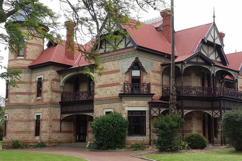 Adelaide Walking Tour: Hills, Squares And Parklands - Accommodation QLD 1