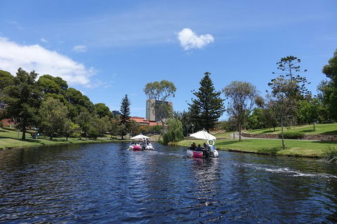 Adelaide 2-hour BBQ Boat Hire For 2 People - Accommodation QLD 5