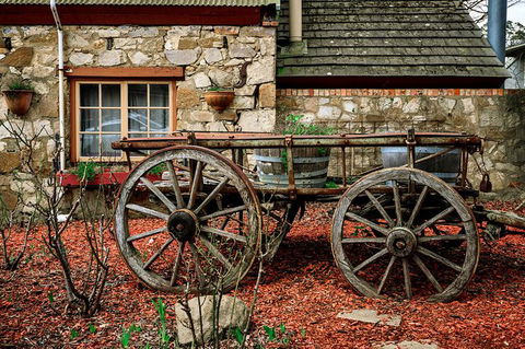 Adelaide Hills Day Tour. Winery Cellar Doors - Accommodation QLD 0