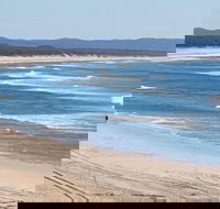 Beach Fishing - Accommodation QLD