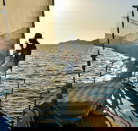 Magnetic Island Twilight Sailing Cruise - Accommodation QLD