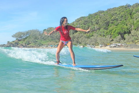 Rainbow Beach Surf Lesson Australia\'s Longest Wave 4X4 Adventure - Accommodation QLD 2