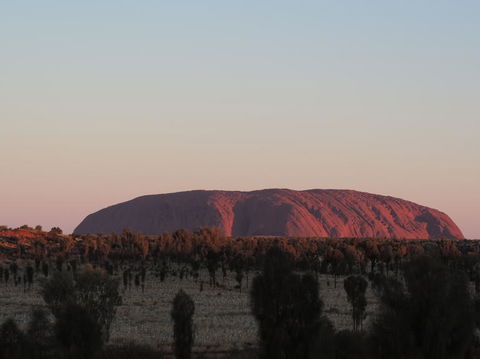 Uluru And Kata Tjuta Experience With BBQ Dinner - Accommodation QLD 1